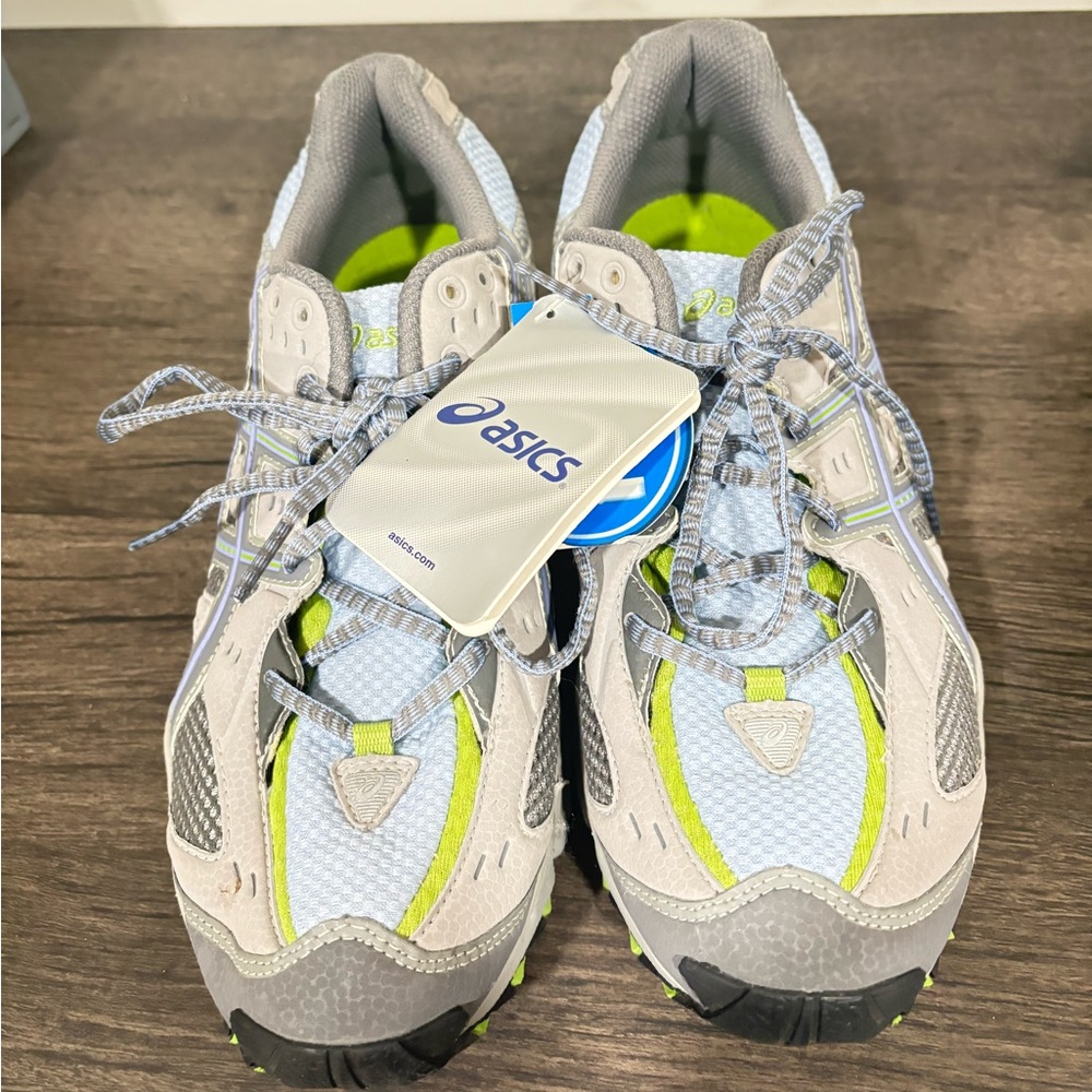 NWT, women’s asics gel sneakers , size 9, gray, light blue and green.